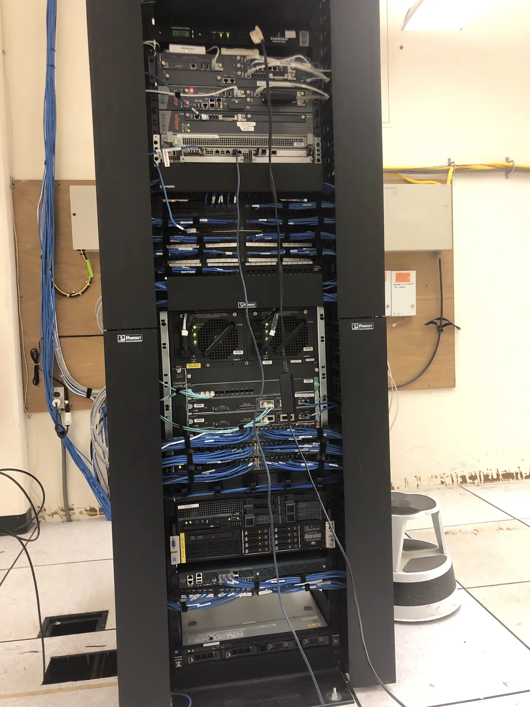 Floor-standing network rack installation